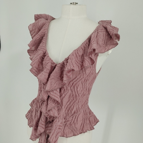 Zara Textured Ruffle Blouse - Picture 2 of 5